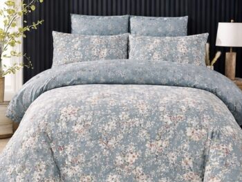 Elegant blue floral