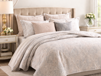 Quilt and Bedsheet Set